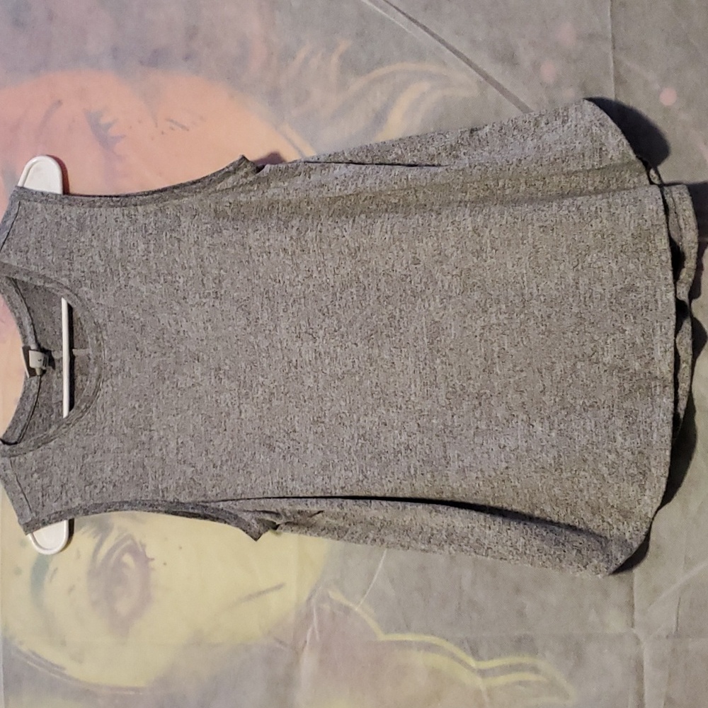 Woman's L Tank top
